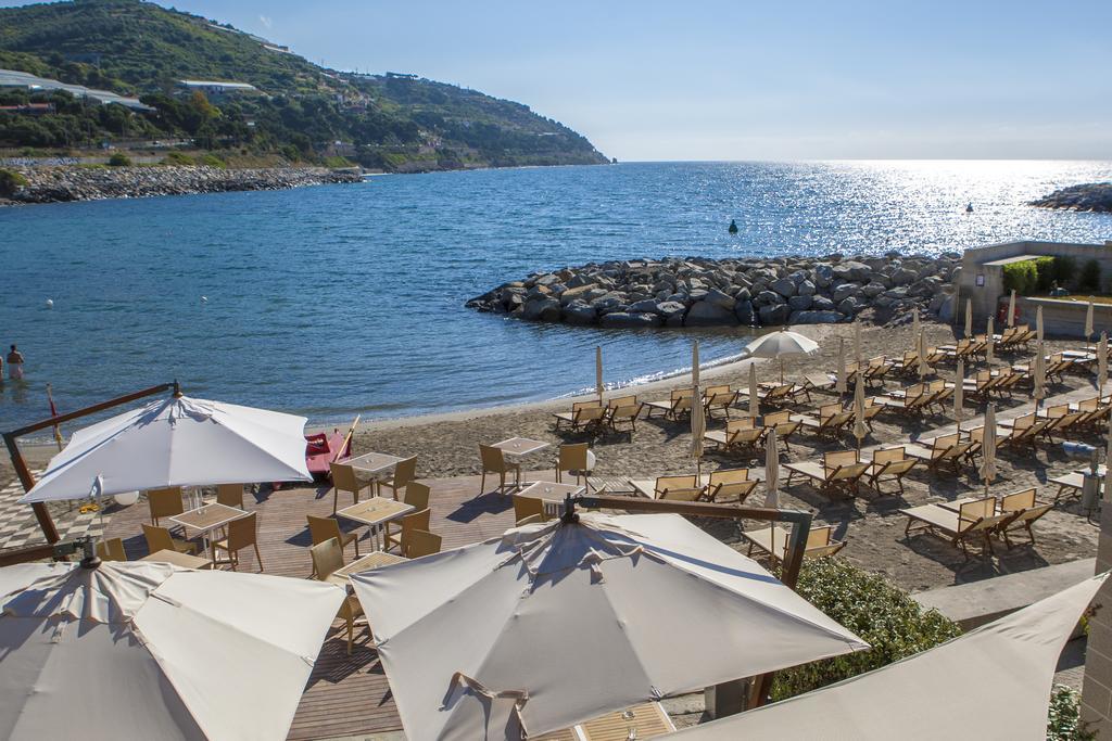 里维埃拉迪费欧里酒店 滨海圣洛伦佐 外观 照片